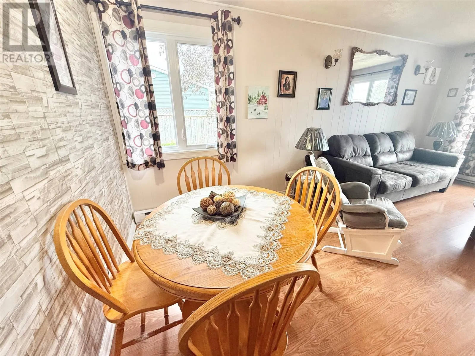 11 Caribou Road