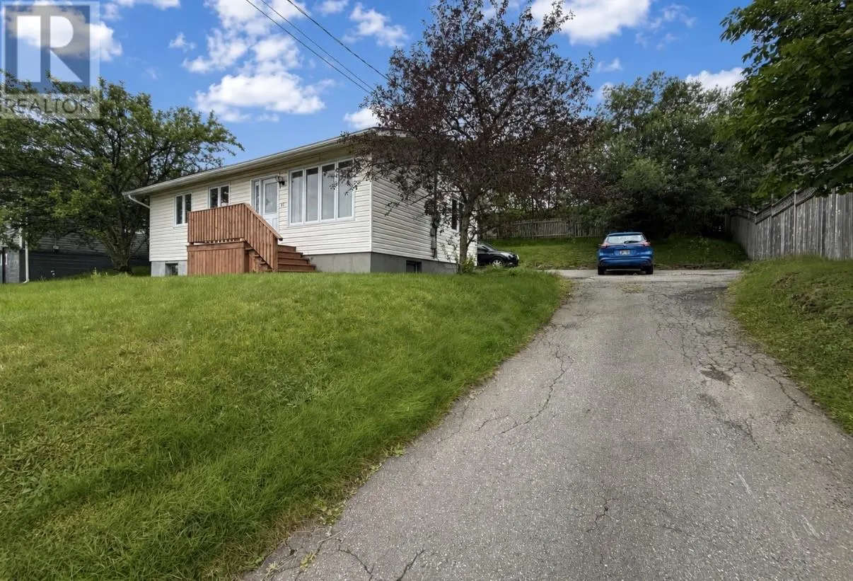 11 Caribou Road