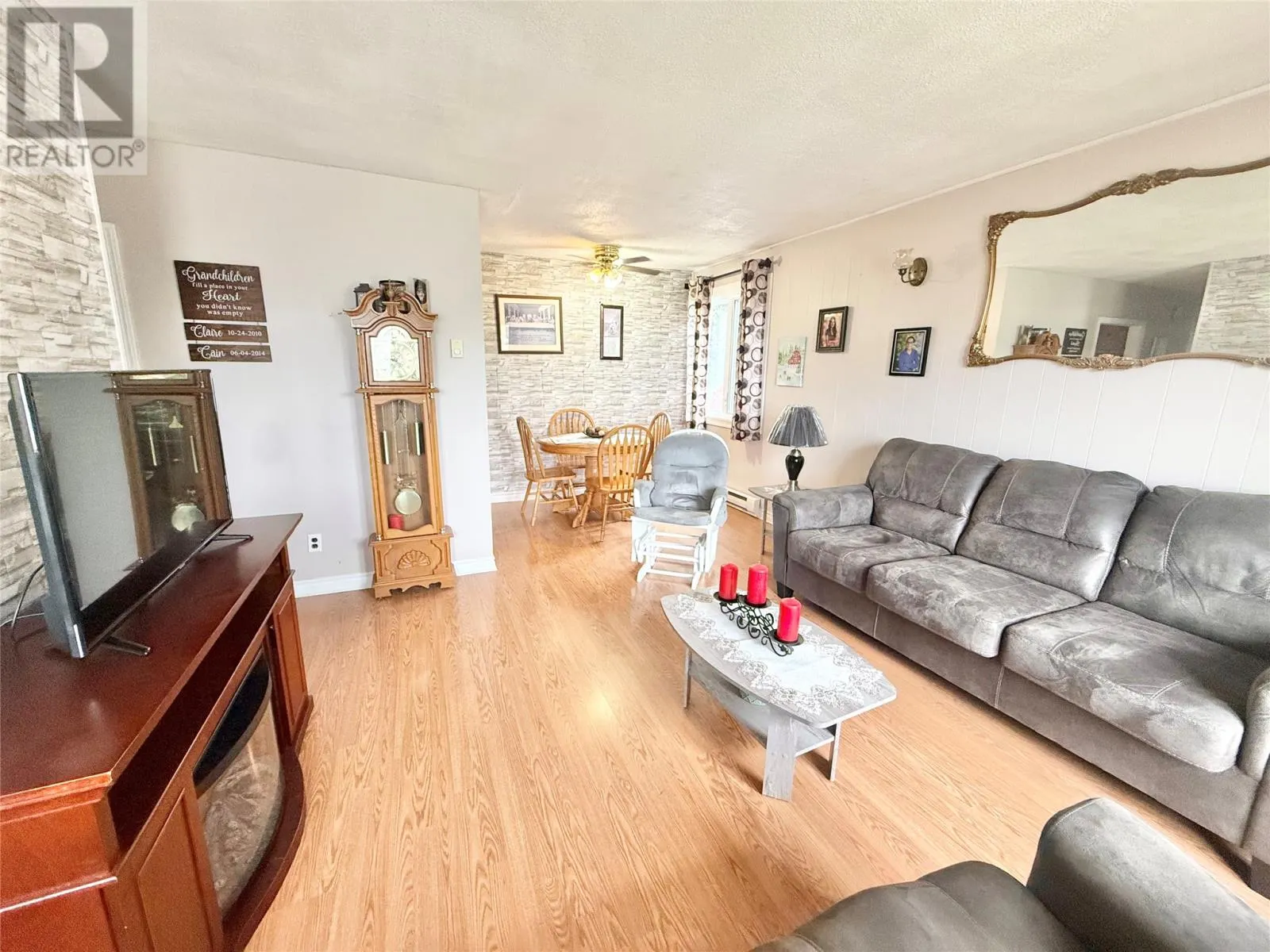 11 Caribou Road