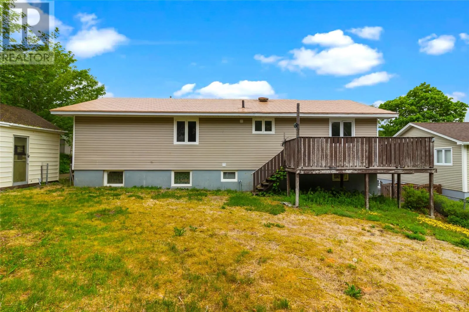 6 Riverview Avenue