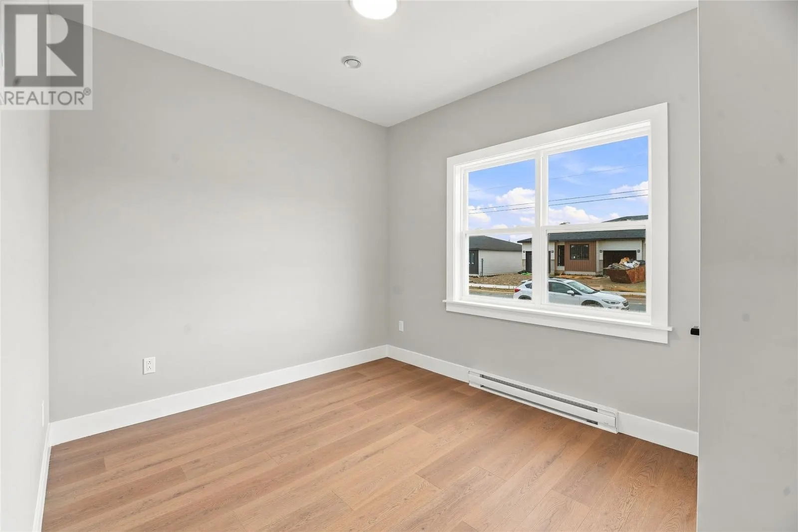 26 Tulip Ridge Boulevard