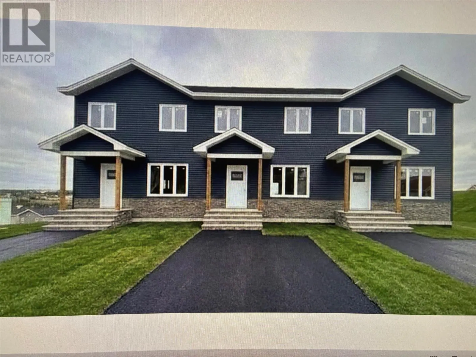 289 Paradise Road