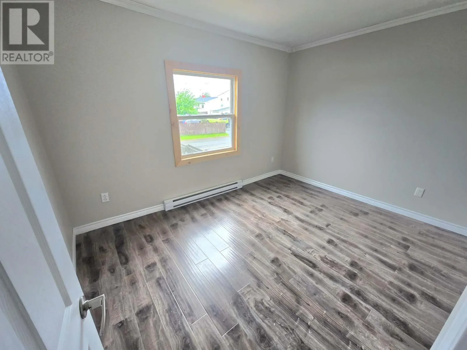 3 Rosedale Avenue