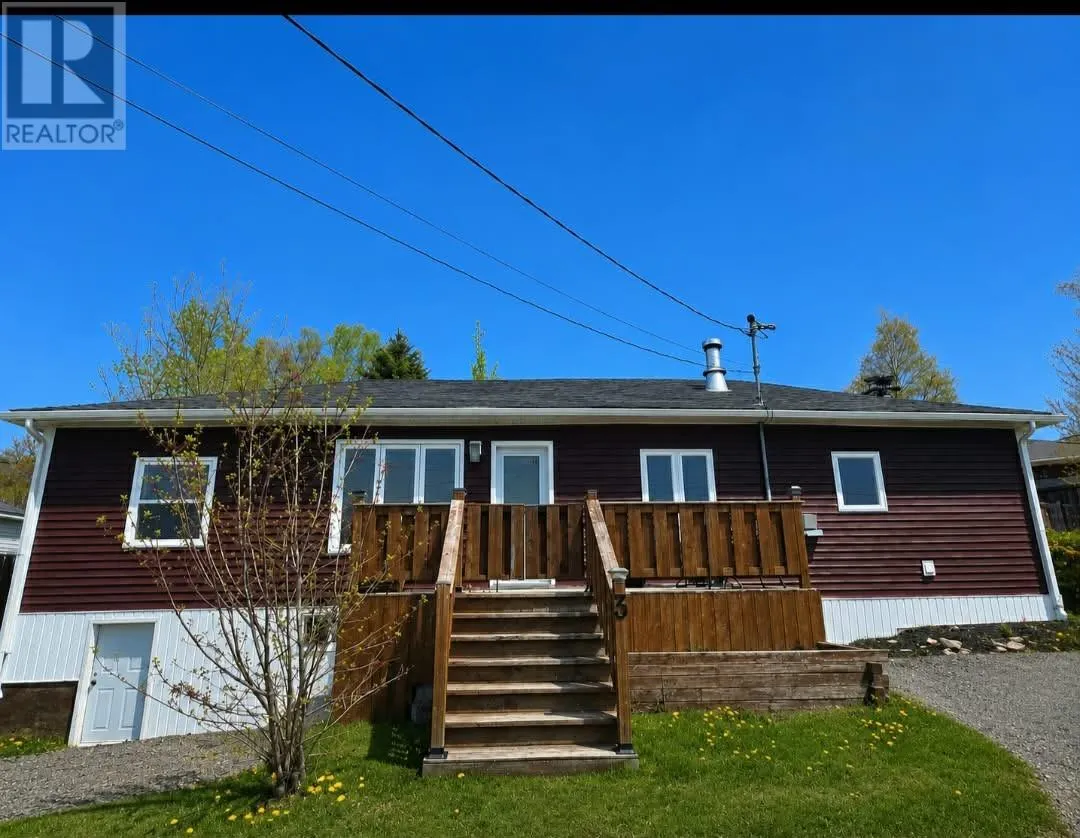 3 Rosedale Avenue