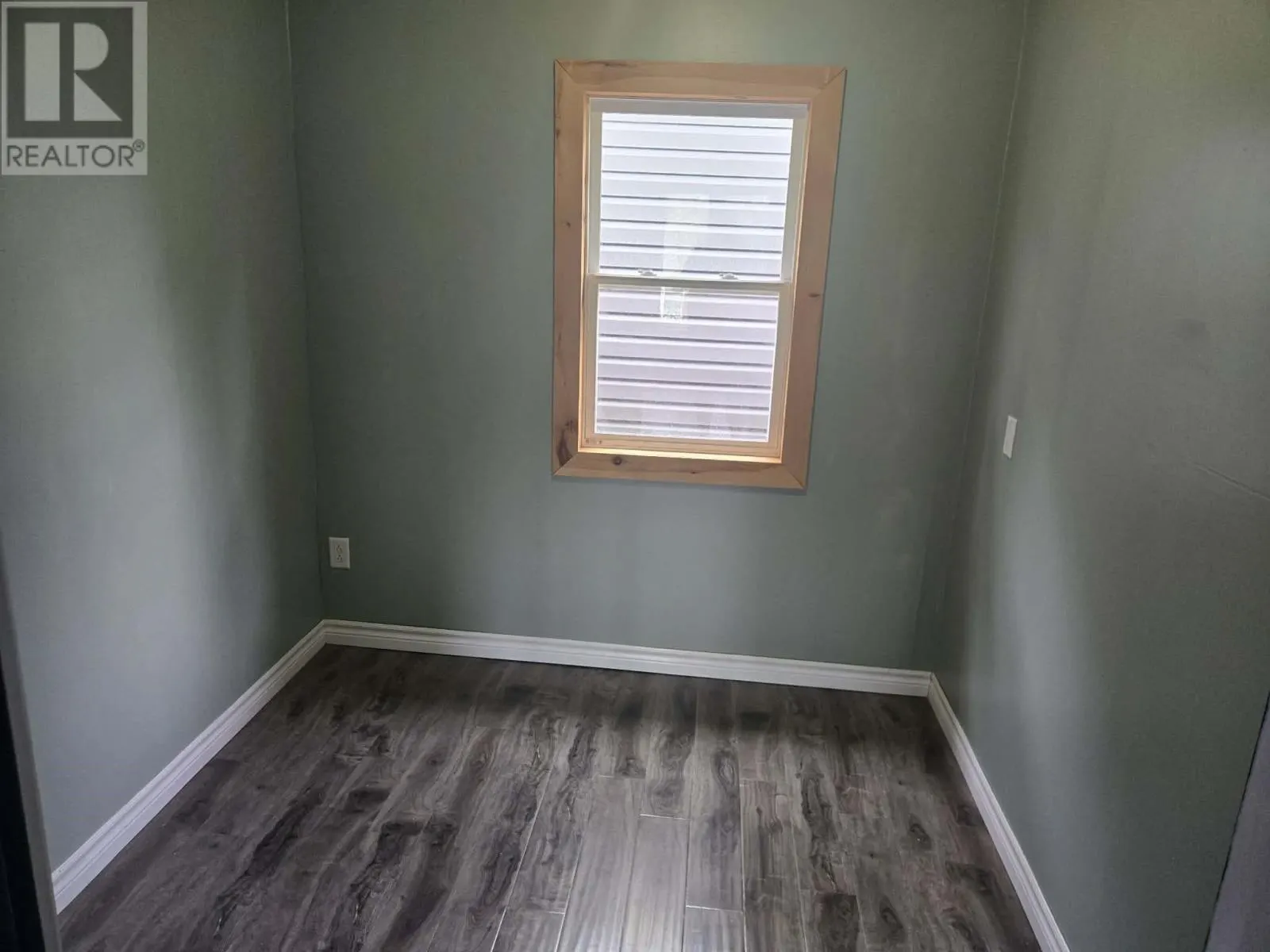 3 Rosedale Avenue