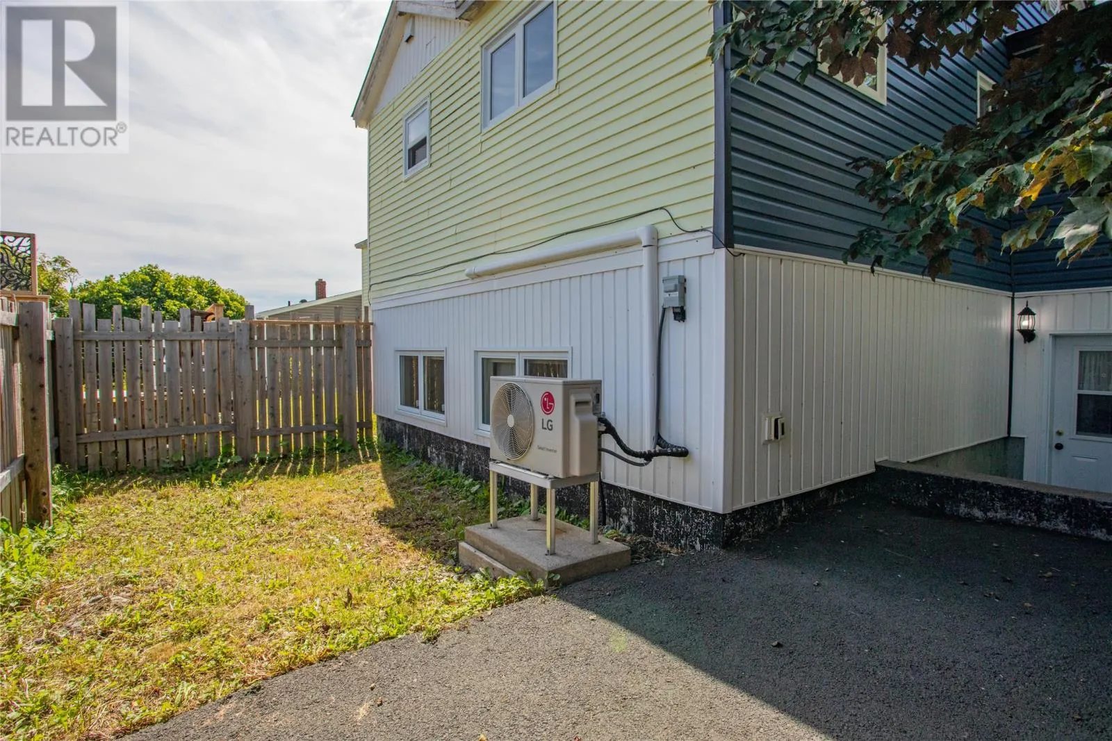 22 Irving Drive