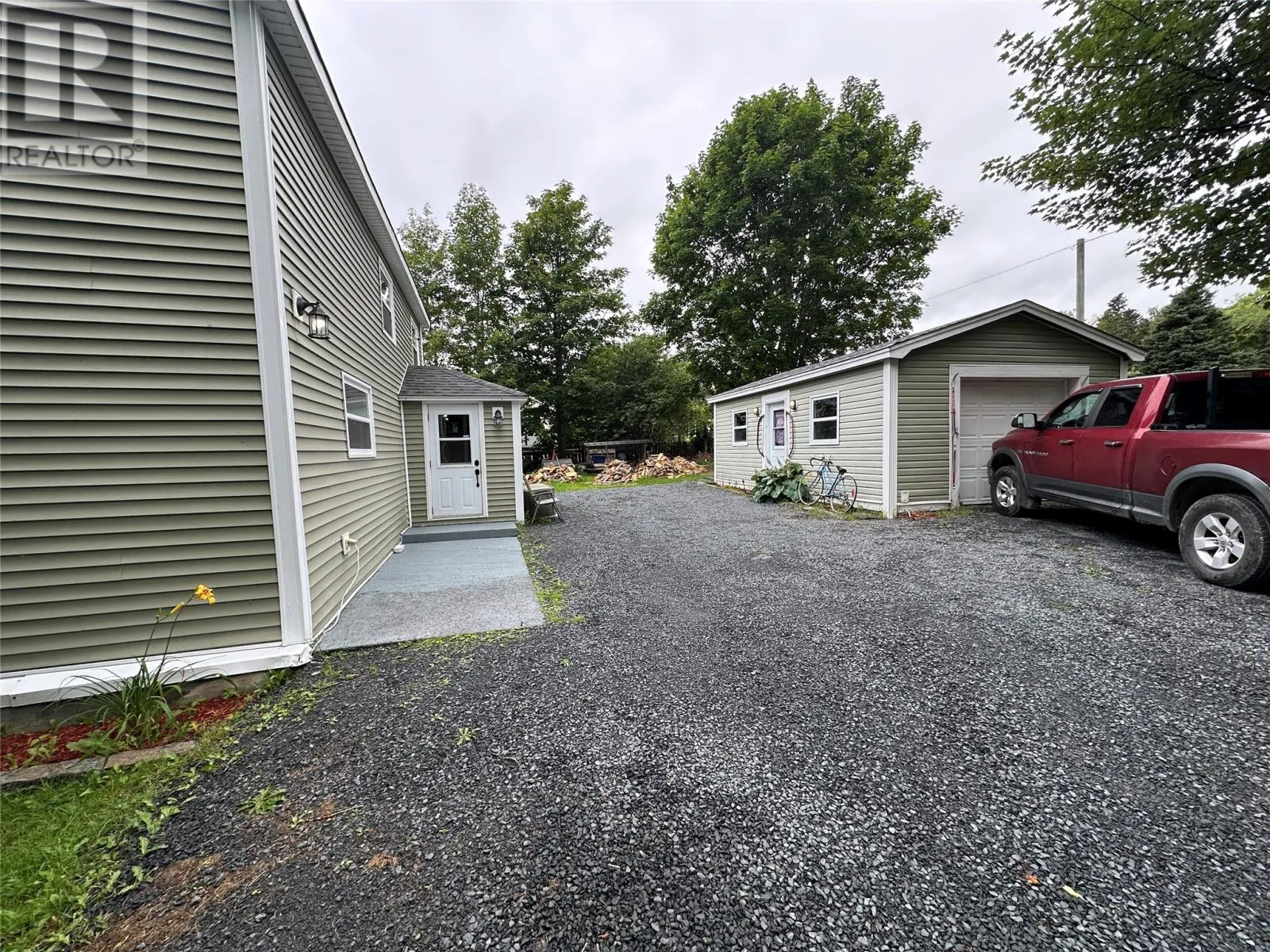 4 IRISHTOWN Road