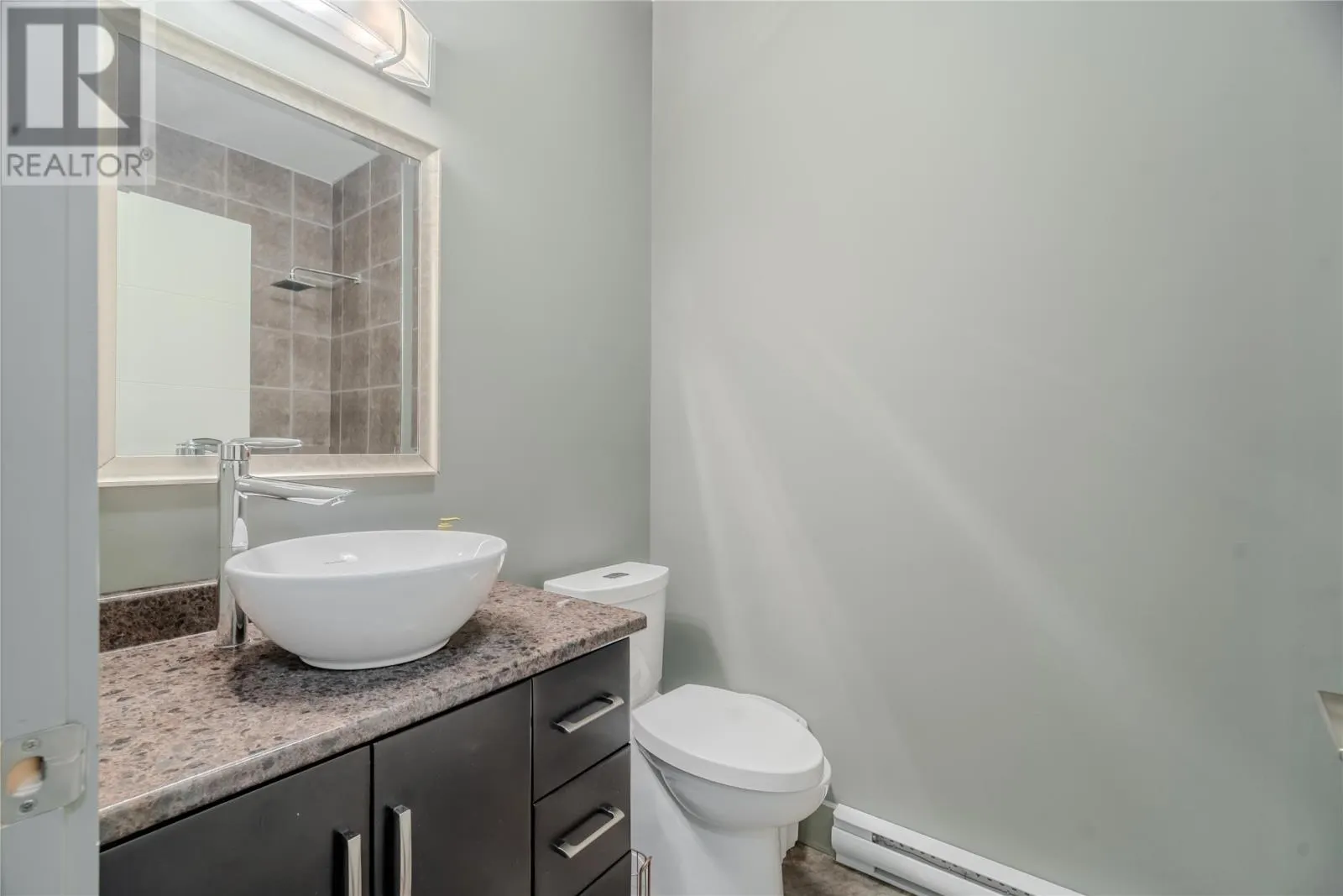 835 Blackmarsh Road Unit#205 #205