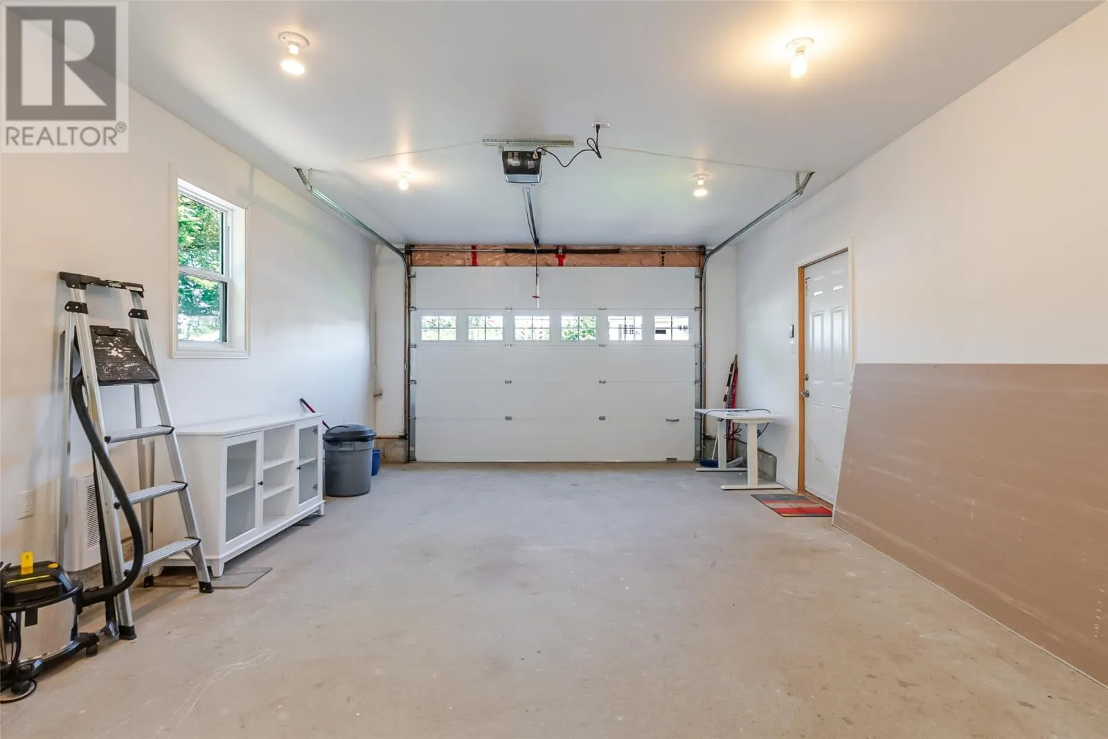 1833 Topsail Road