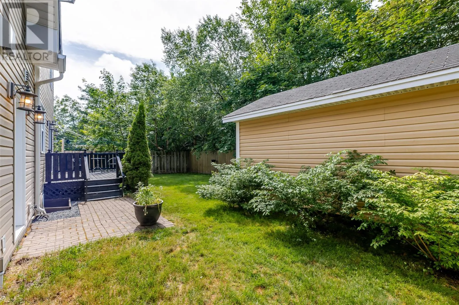 1833 Topsail Road