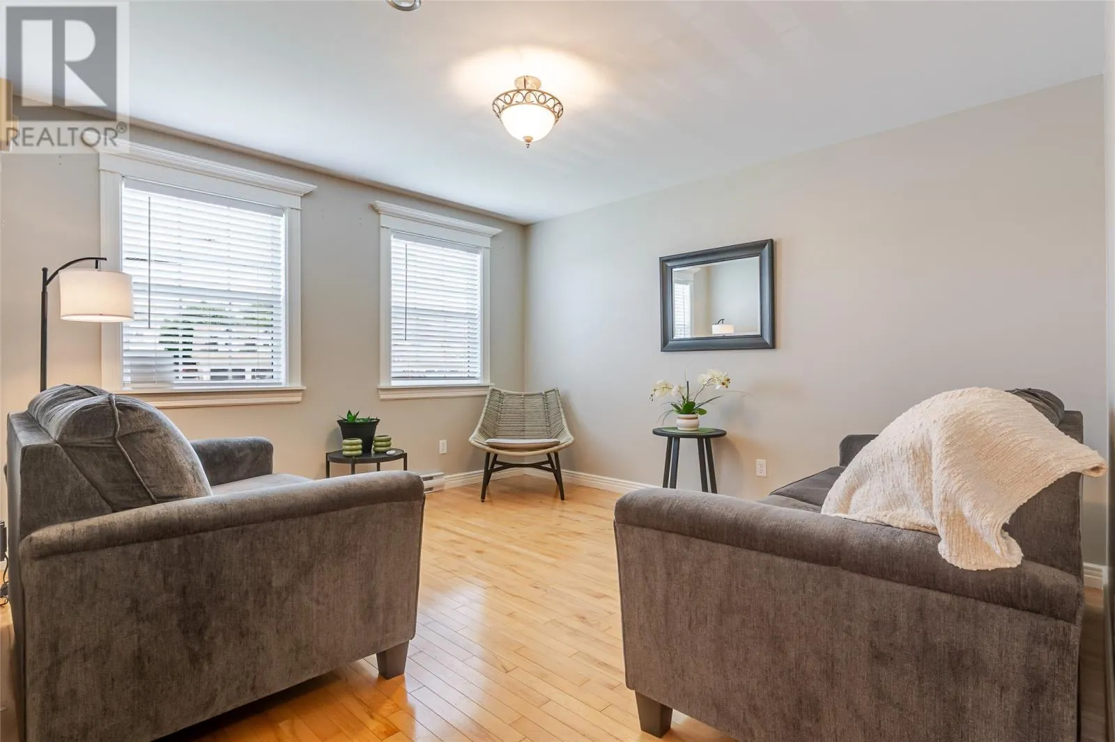 1833 Topsail Road