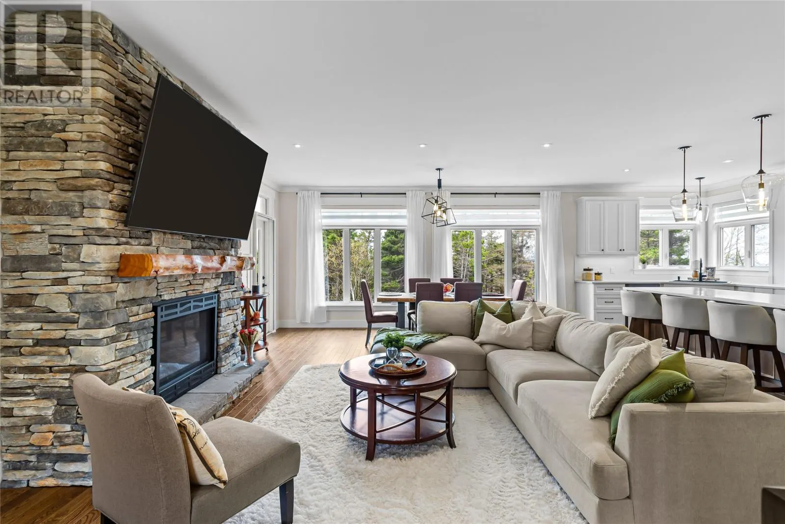 9 Mitchview Estates