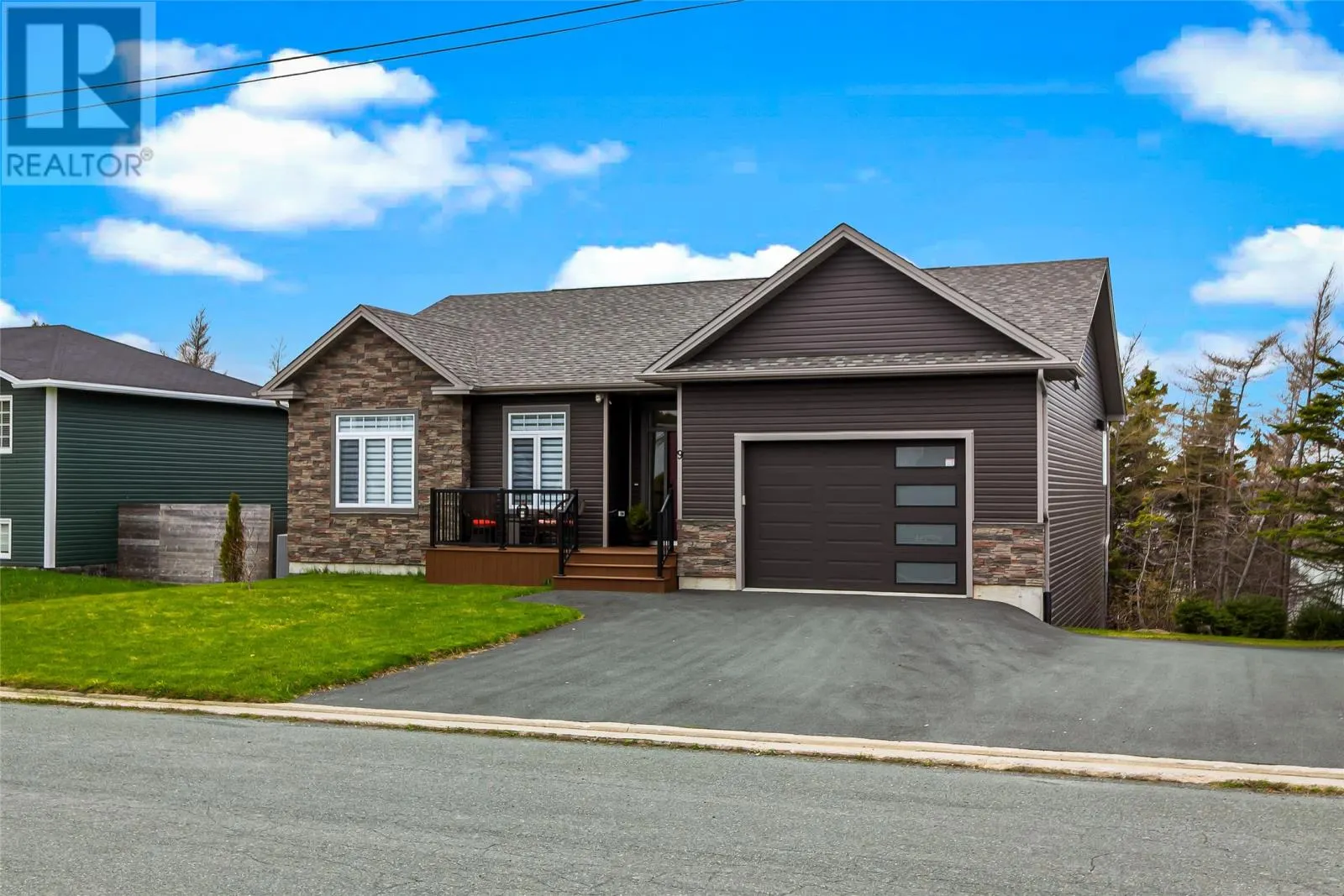 9 Mitchview Estates