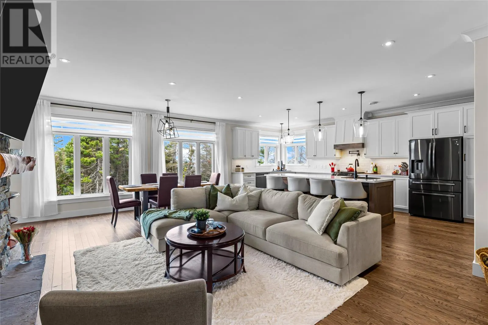 9 Mitchview Estates