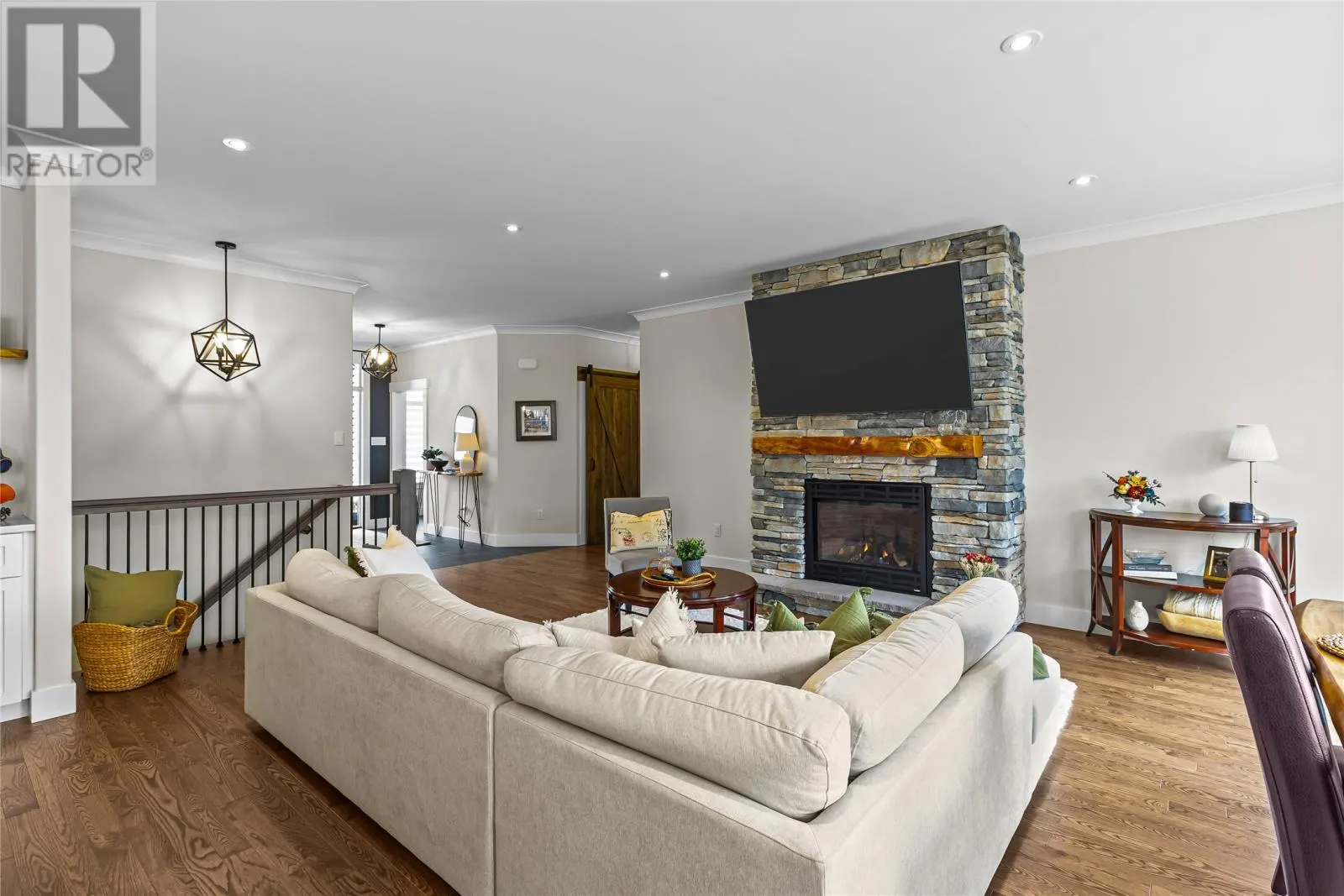 9 Mitchview Estates