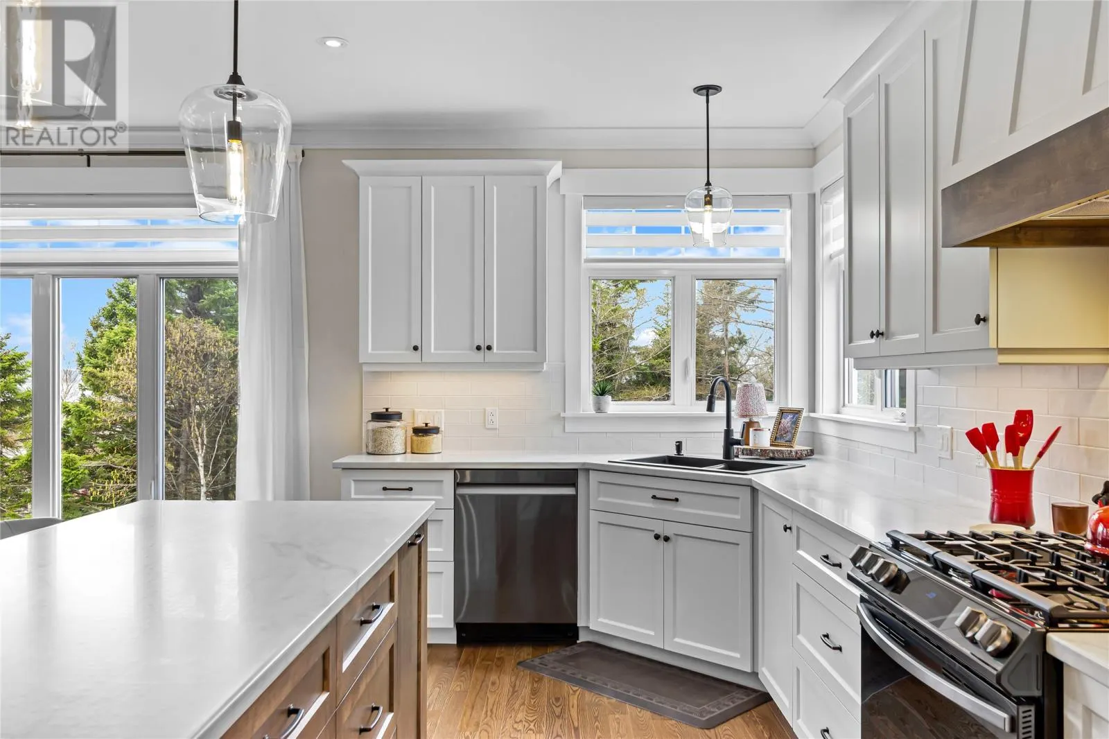 9 Mitchview Estates