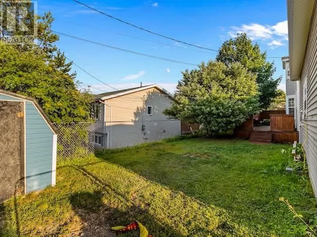 11 Chaytors Place