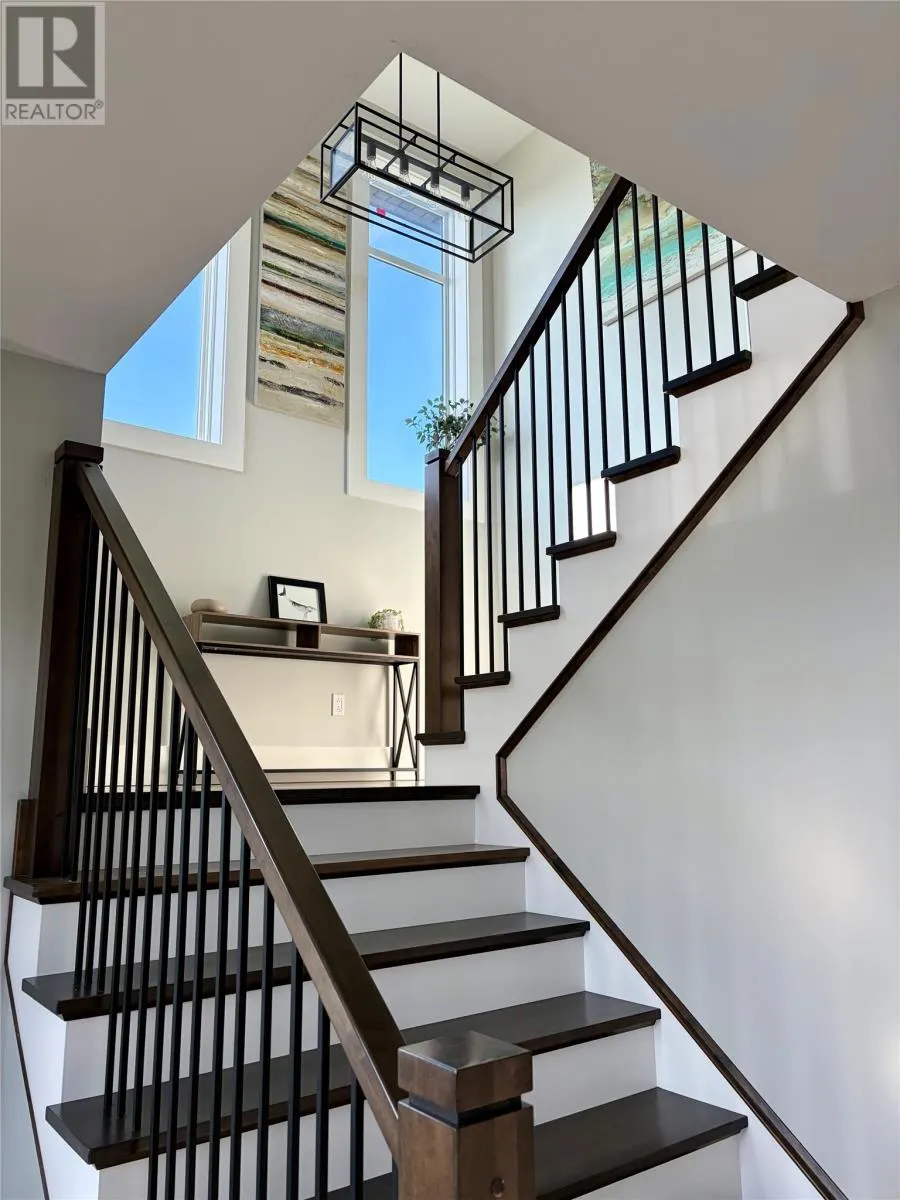 1 Alma Avenue