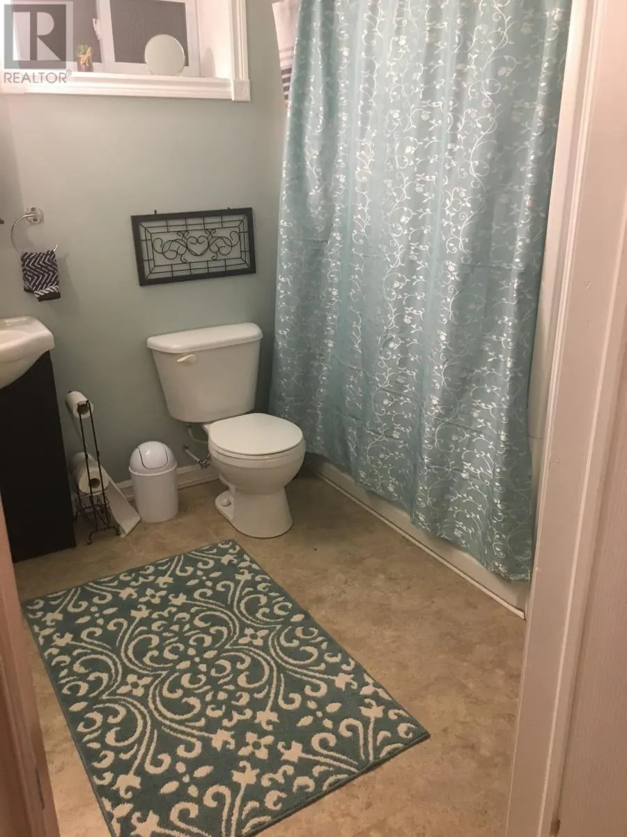 136A Memorial Drive