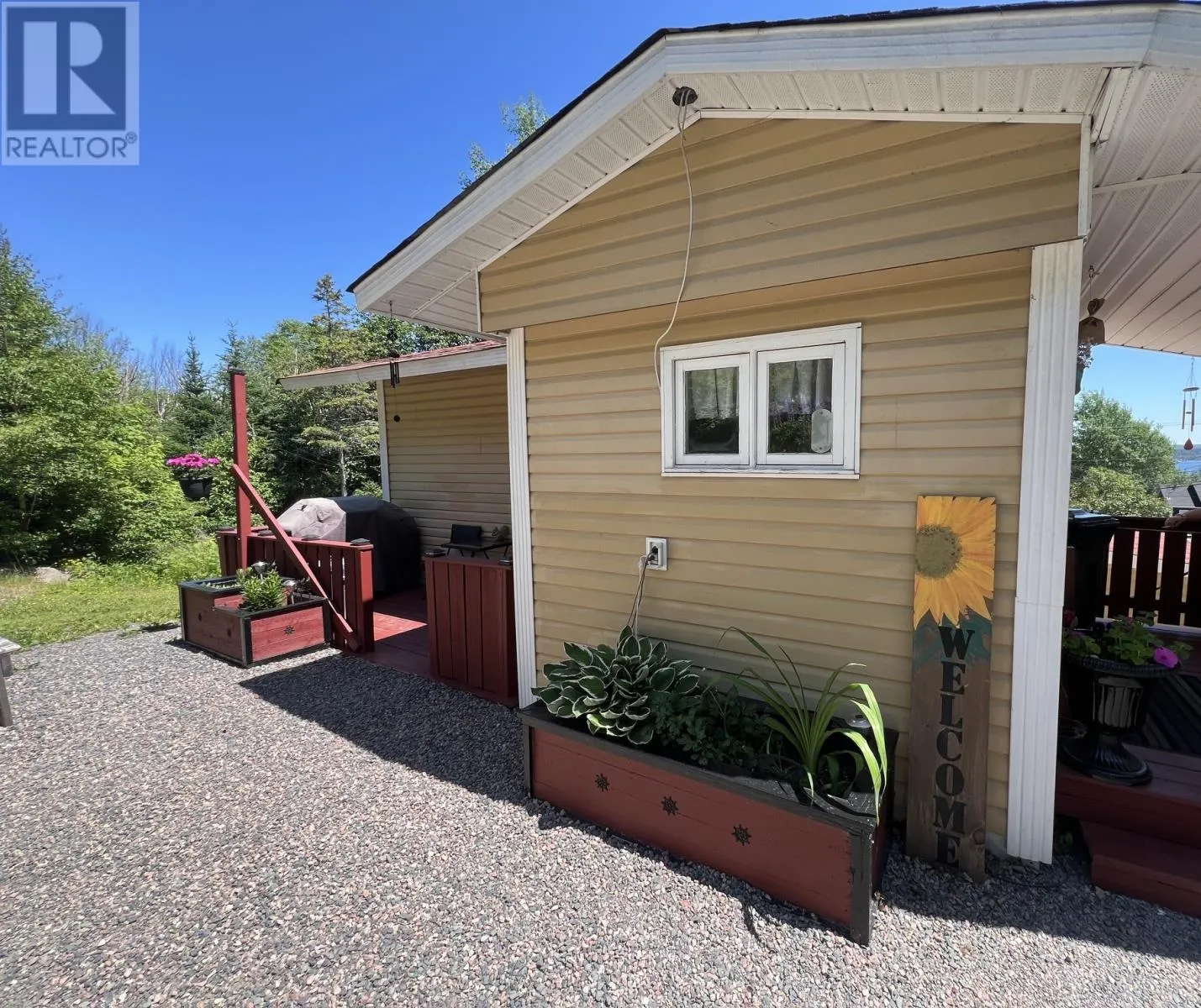 136A Memorial Drive
