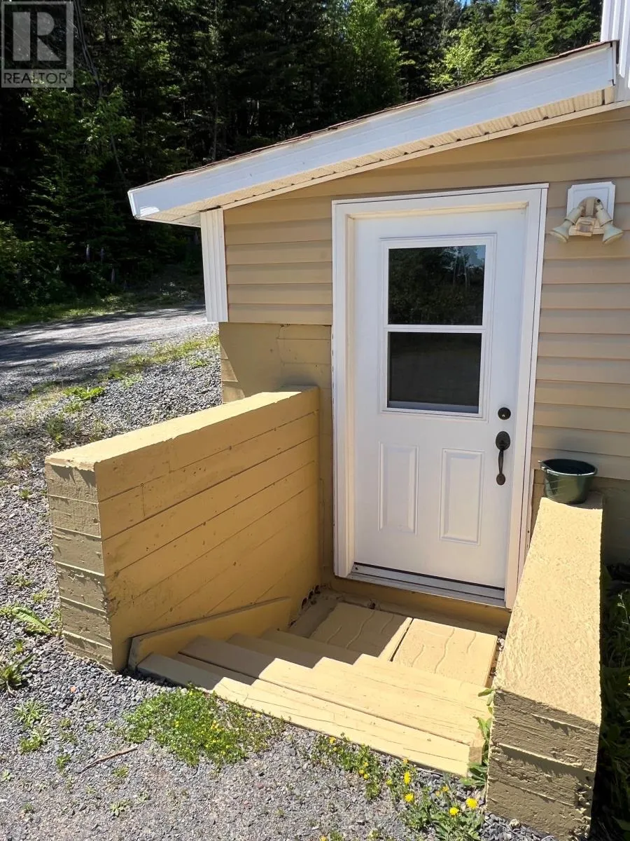 136A Memorial Drive