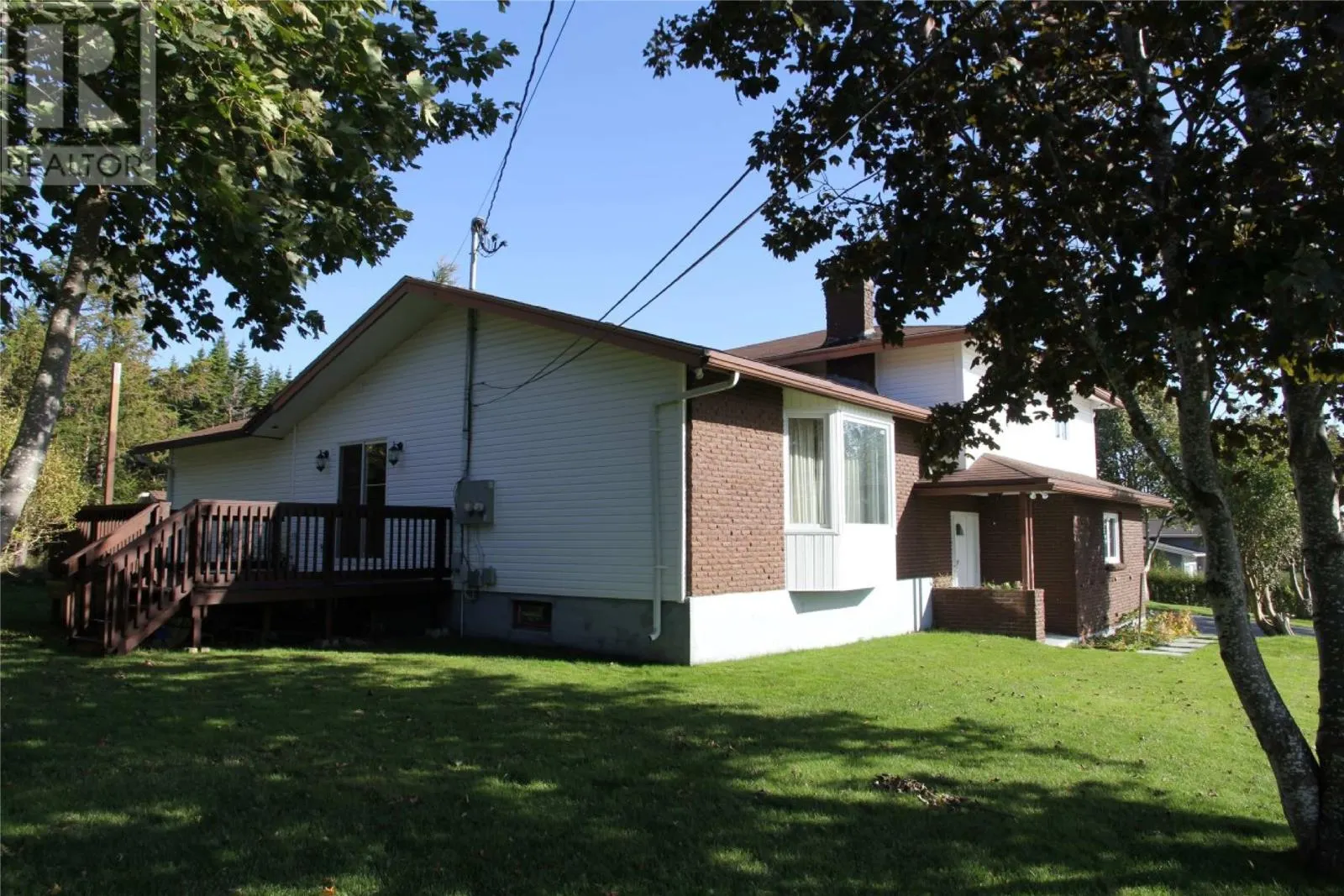 1 Howlett's Avenue