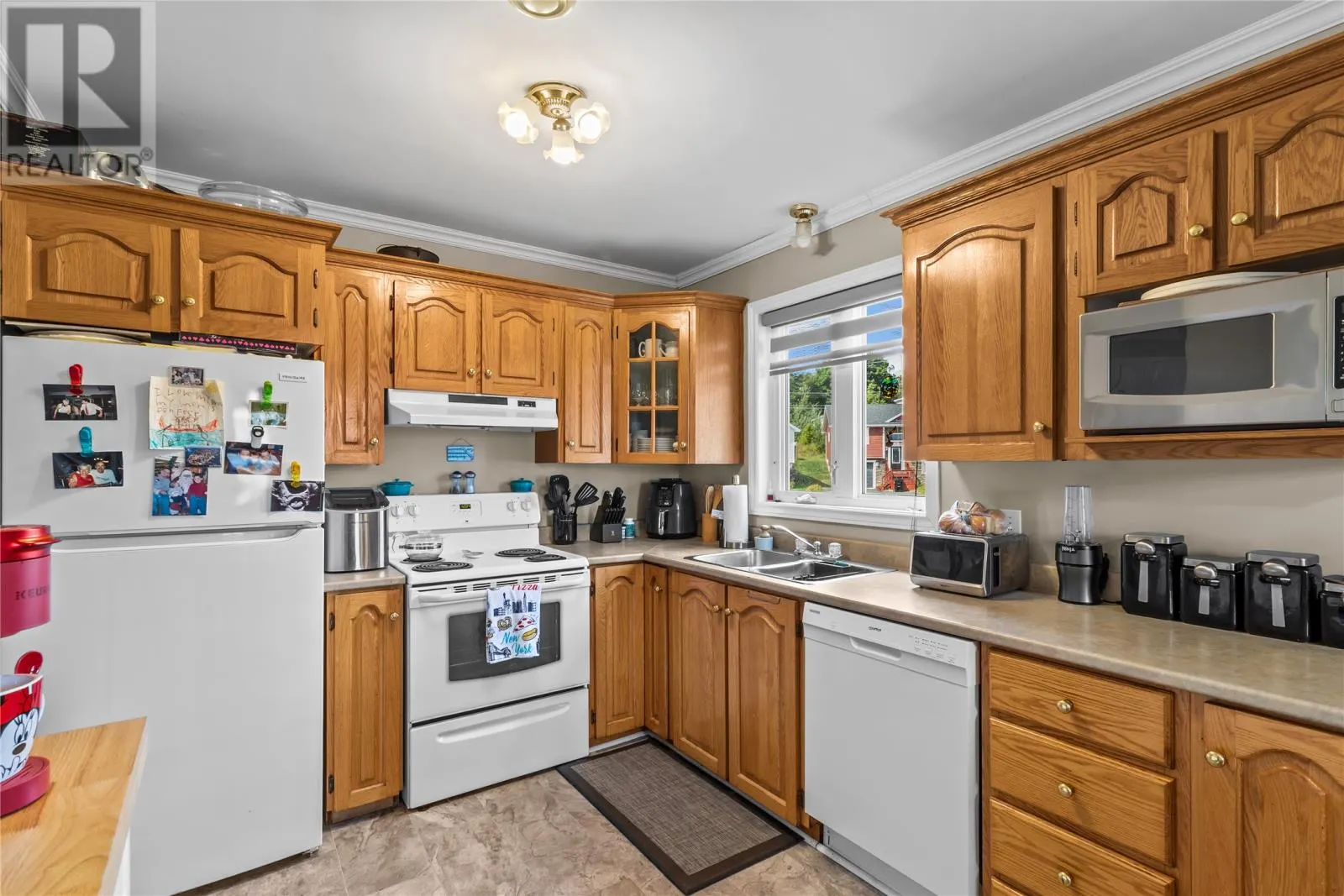 3 Caprea Place