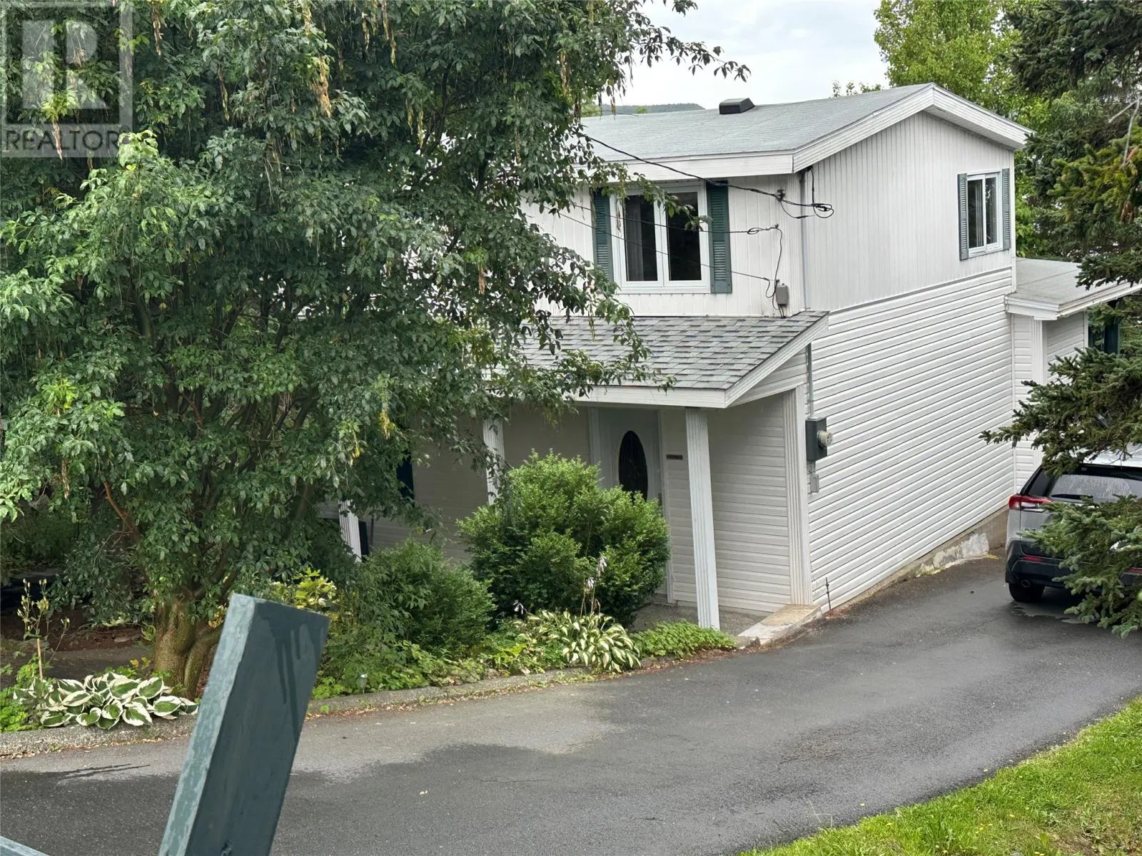 40 Cove Road