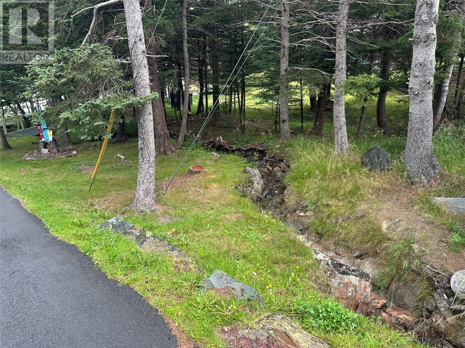 40 Cove Road