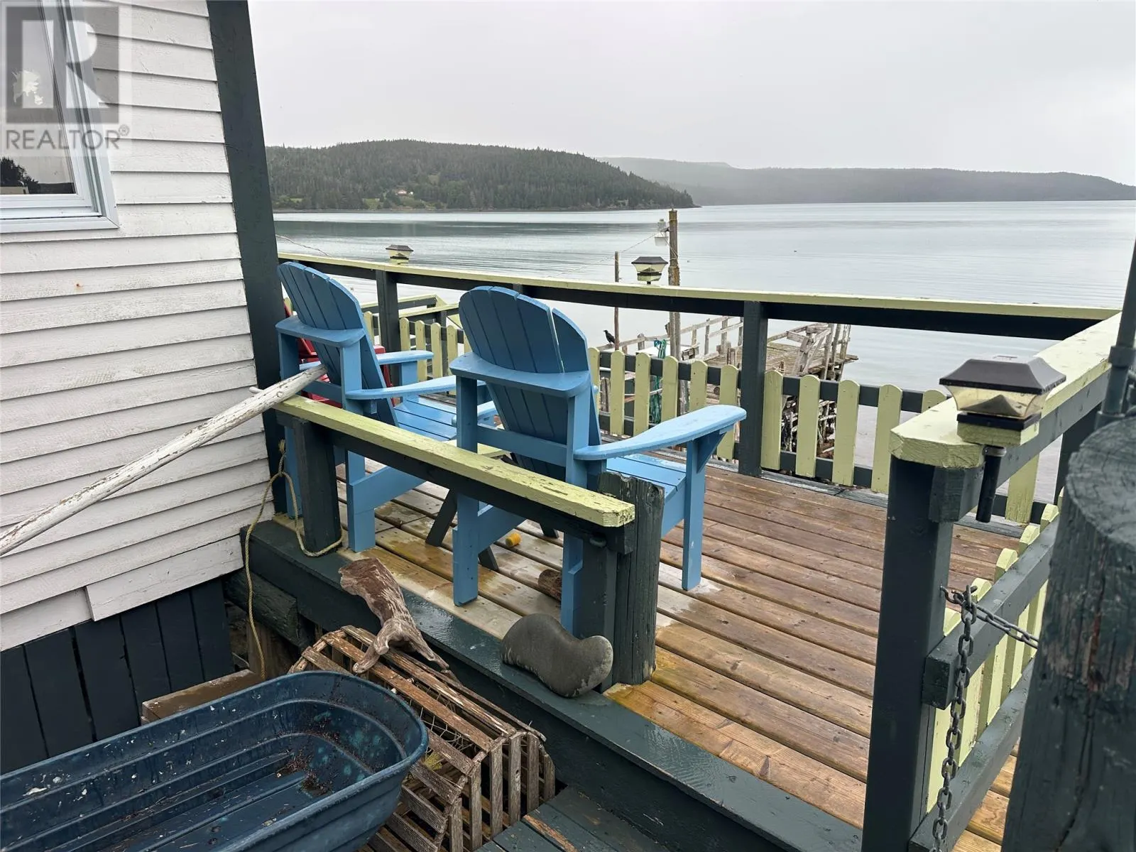 40 Cove Road