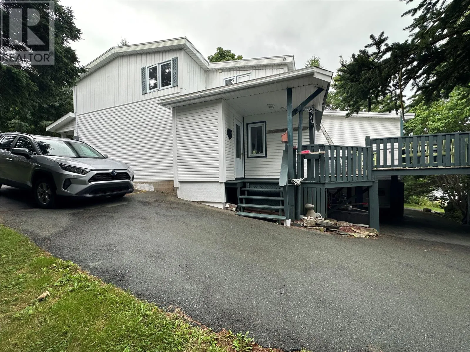 40 Cove Road