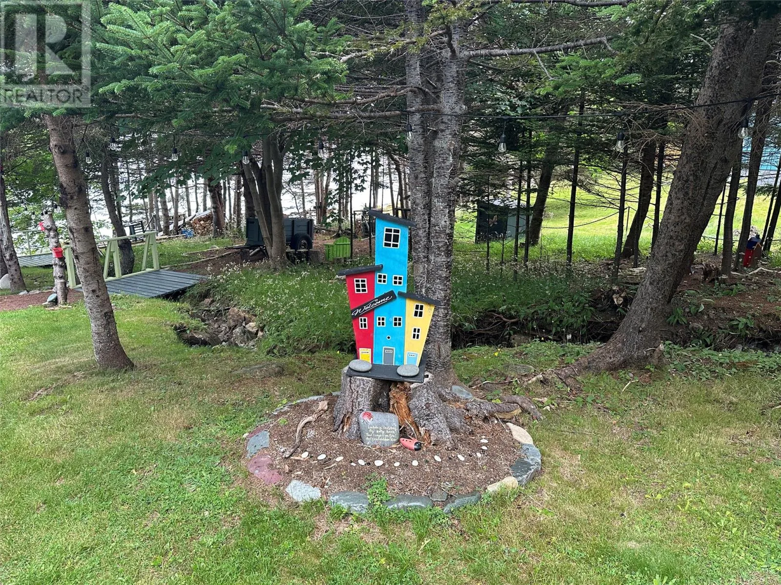 40 Cove Road
