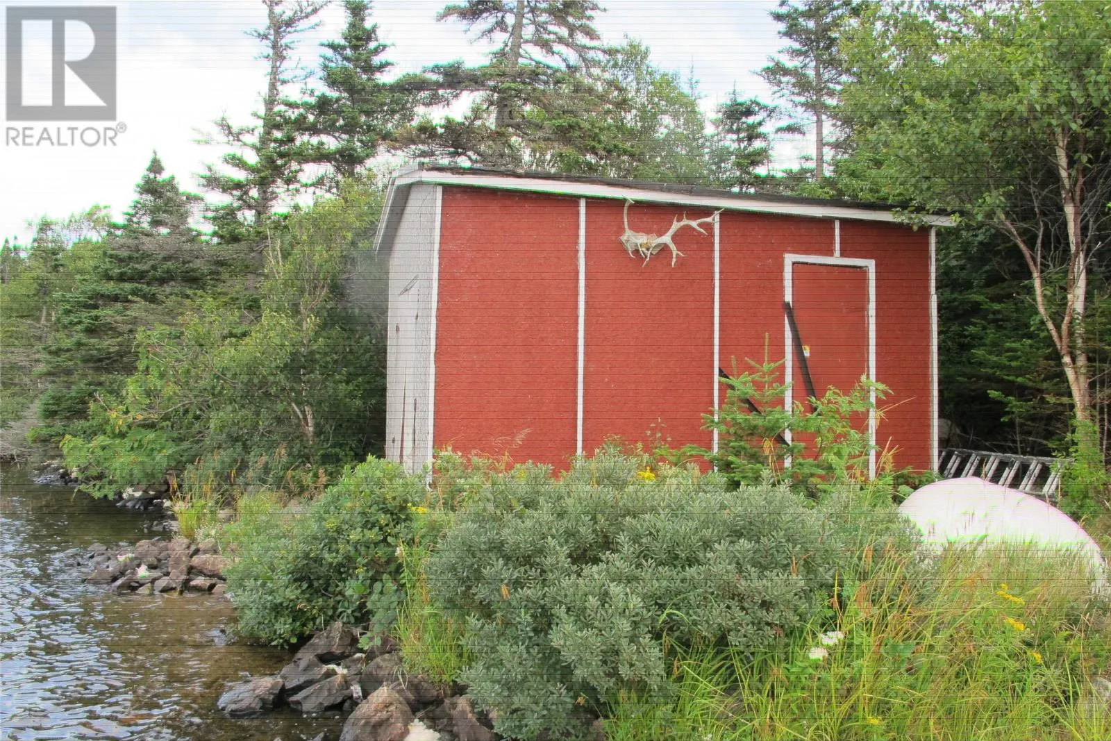 169 -175 Middle Three Island Pond Road