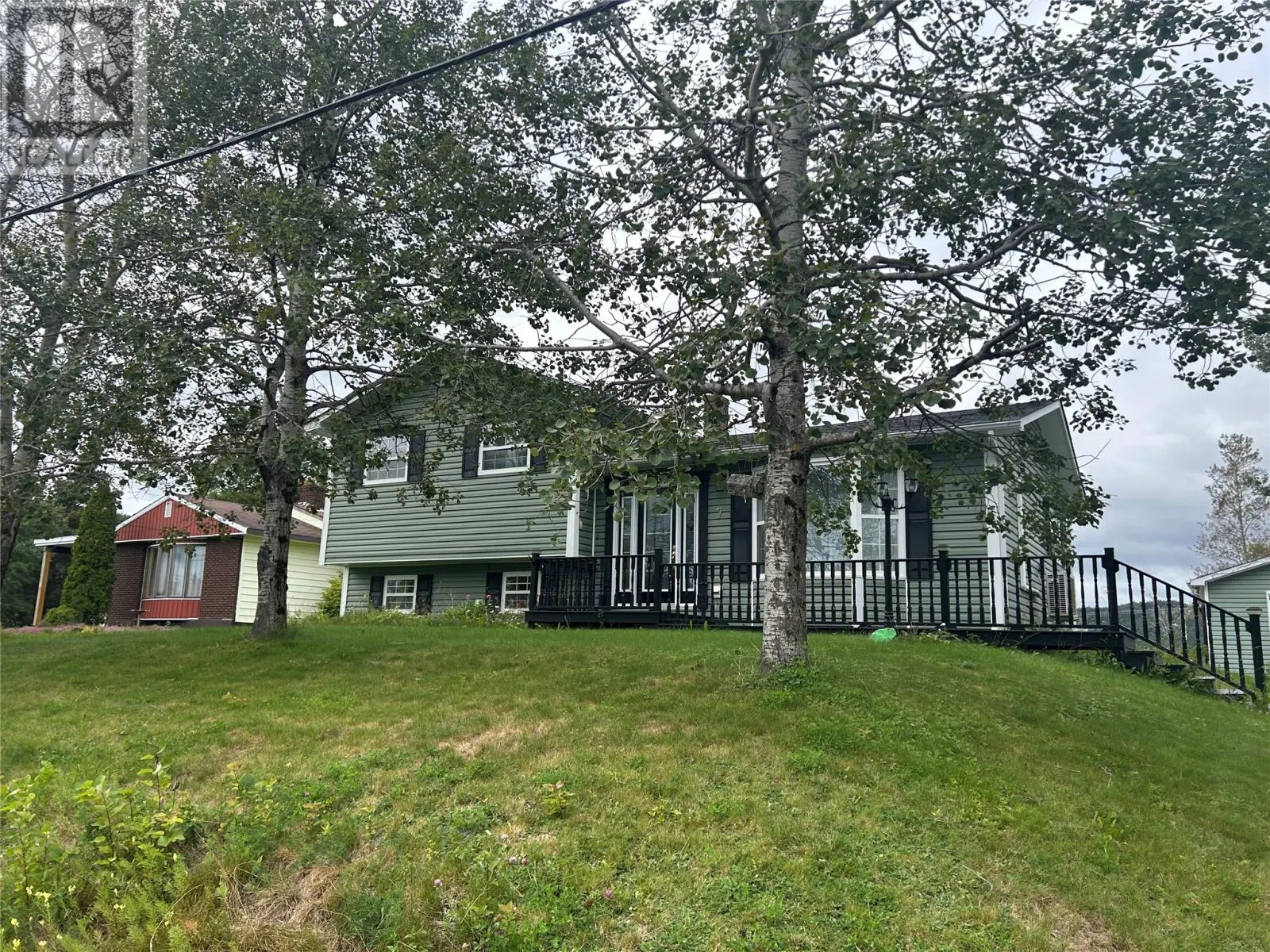 7 SIMMONS Place