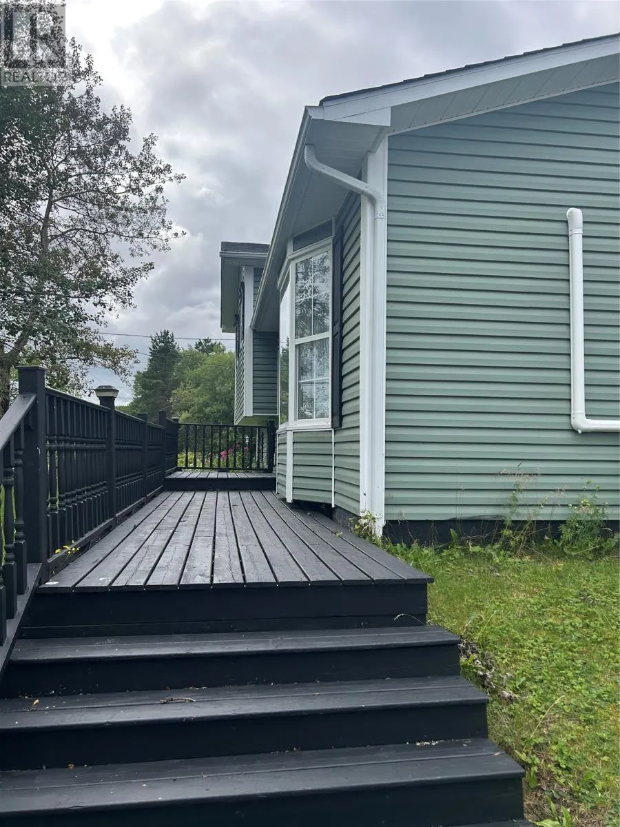 7 SIMMONS Place