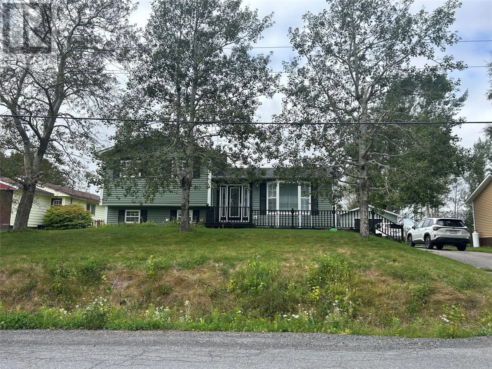 7 SIMMONS Place