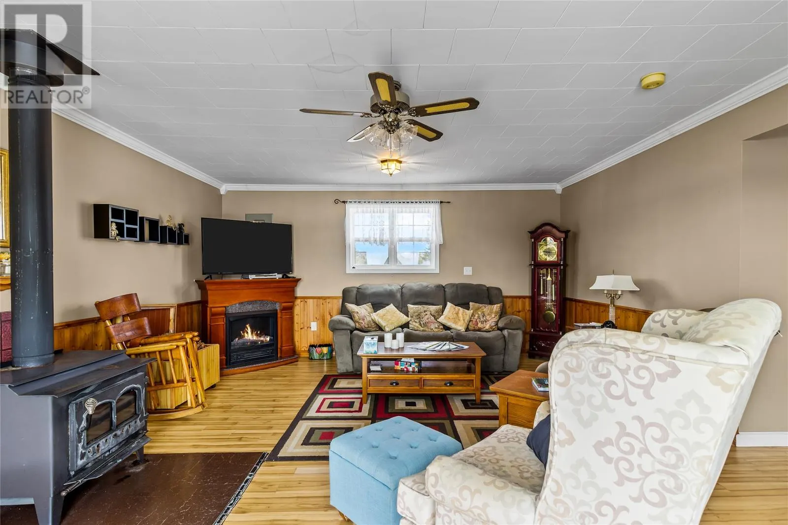25 Ocean Pond Road
