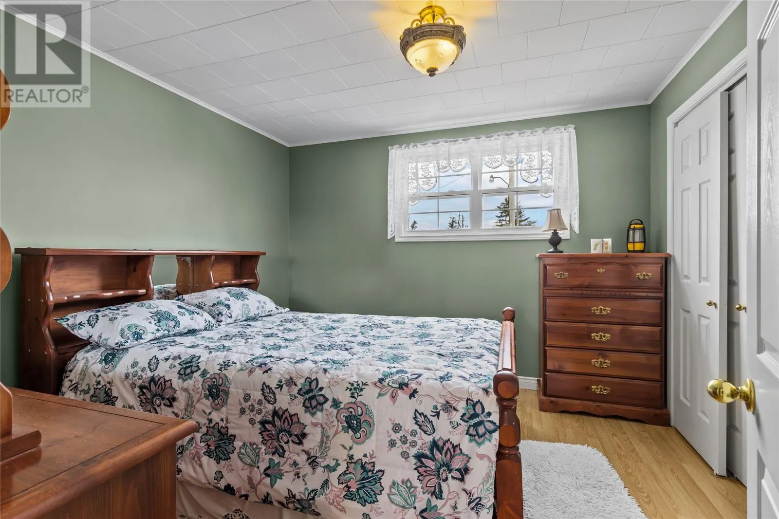 25 Ocean Pond Road