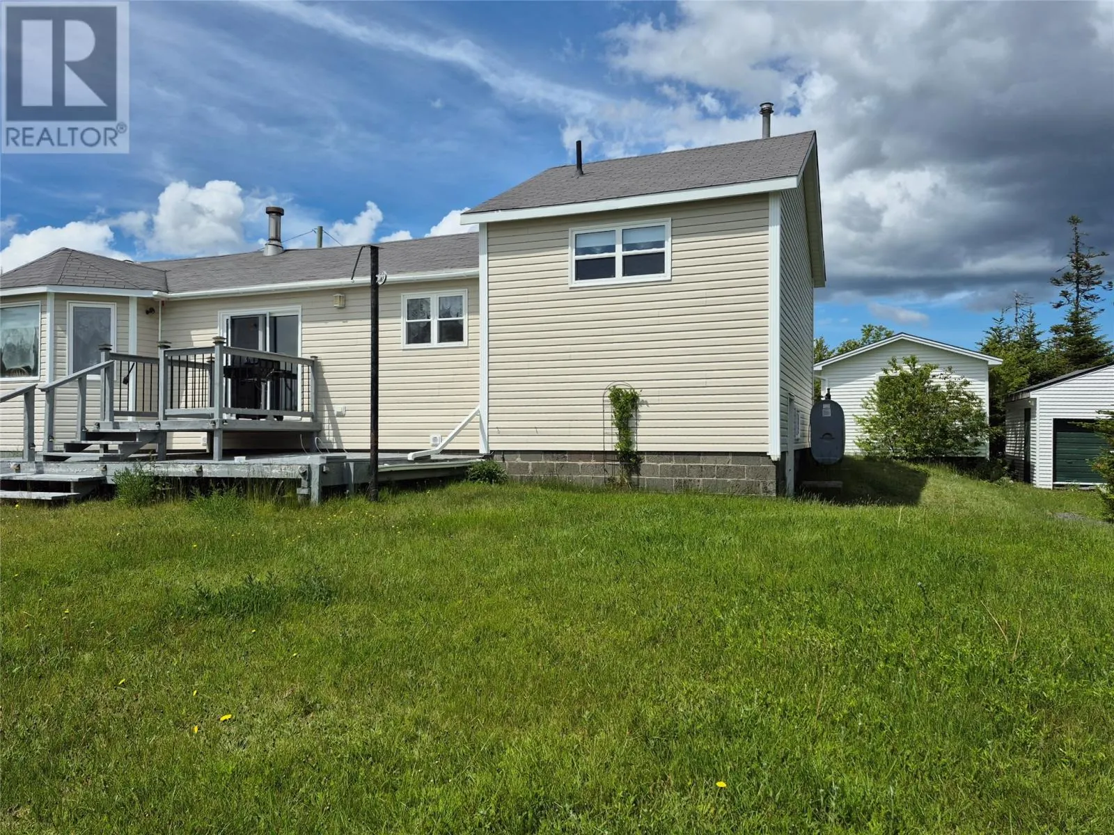 25 Ocean Pond Road