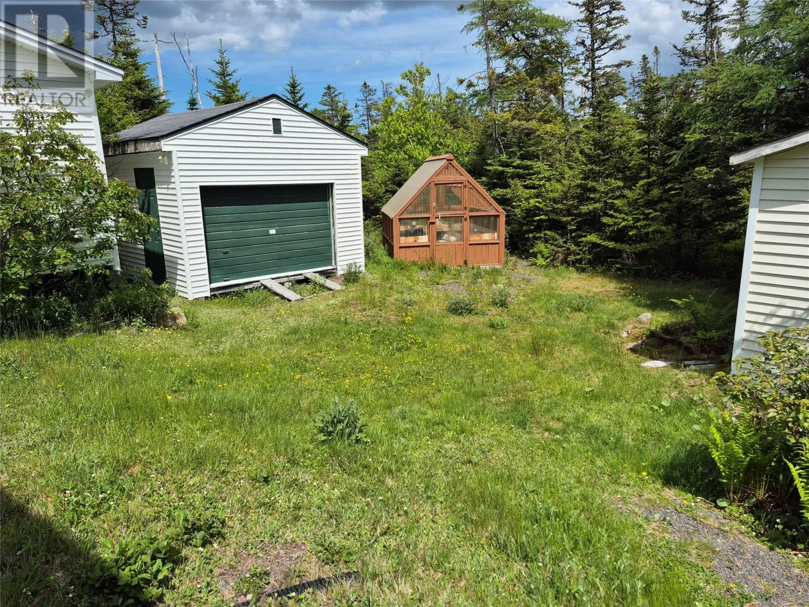 25 Ocean Pond Road
