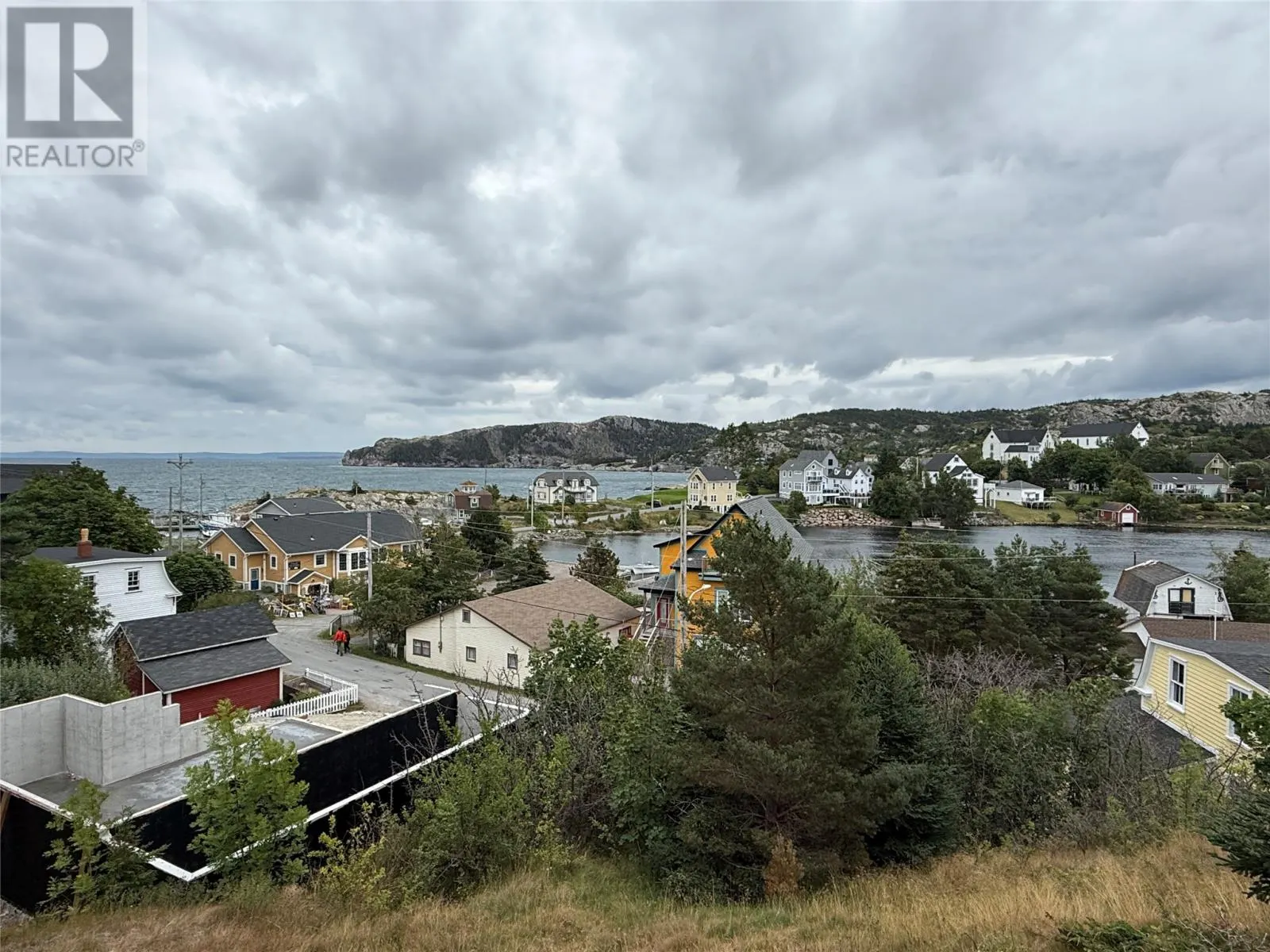 11 Harbour Drive