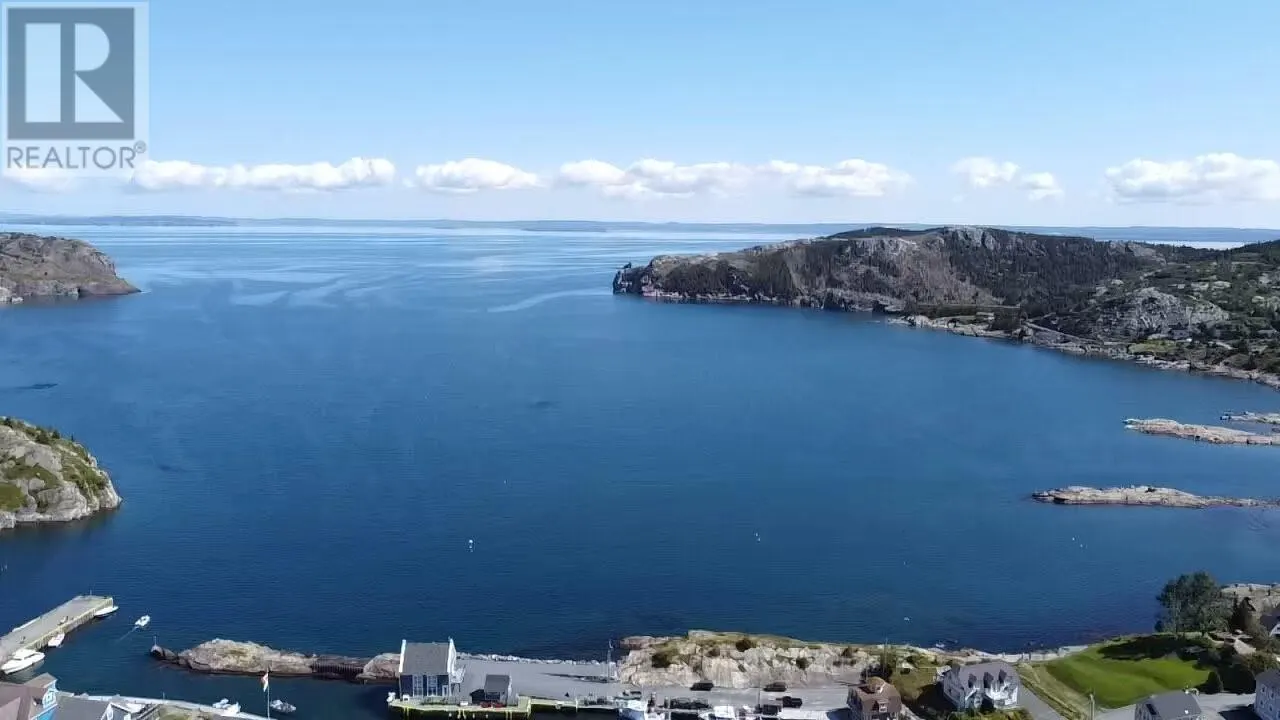 11 Harbour Drive