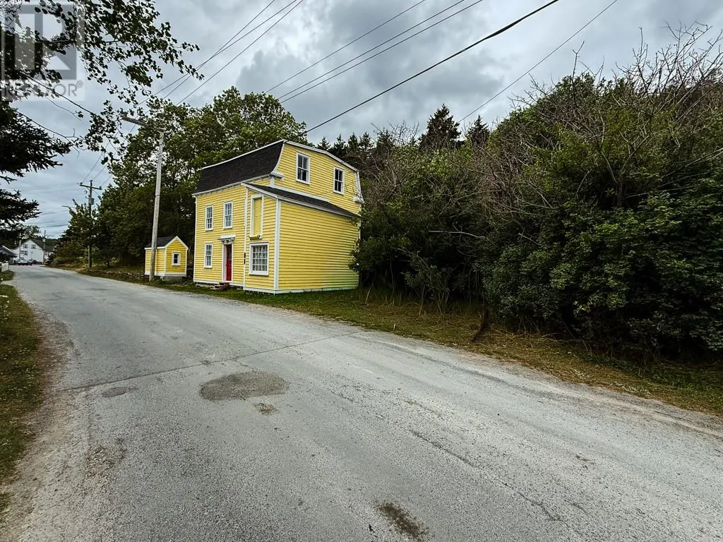11 Harbour Drive