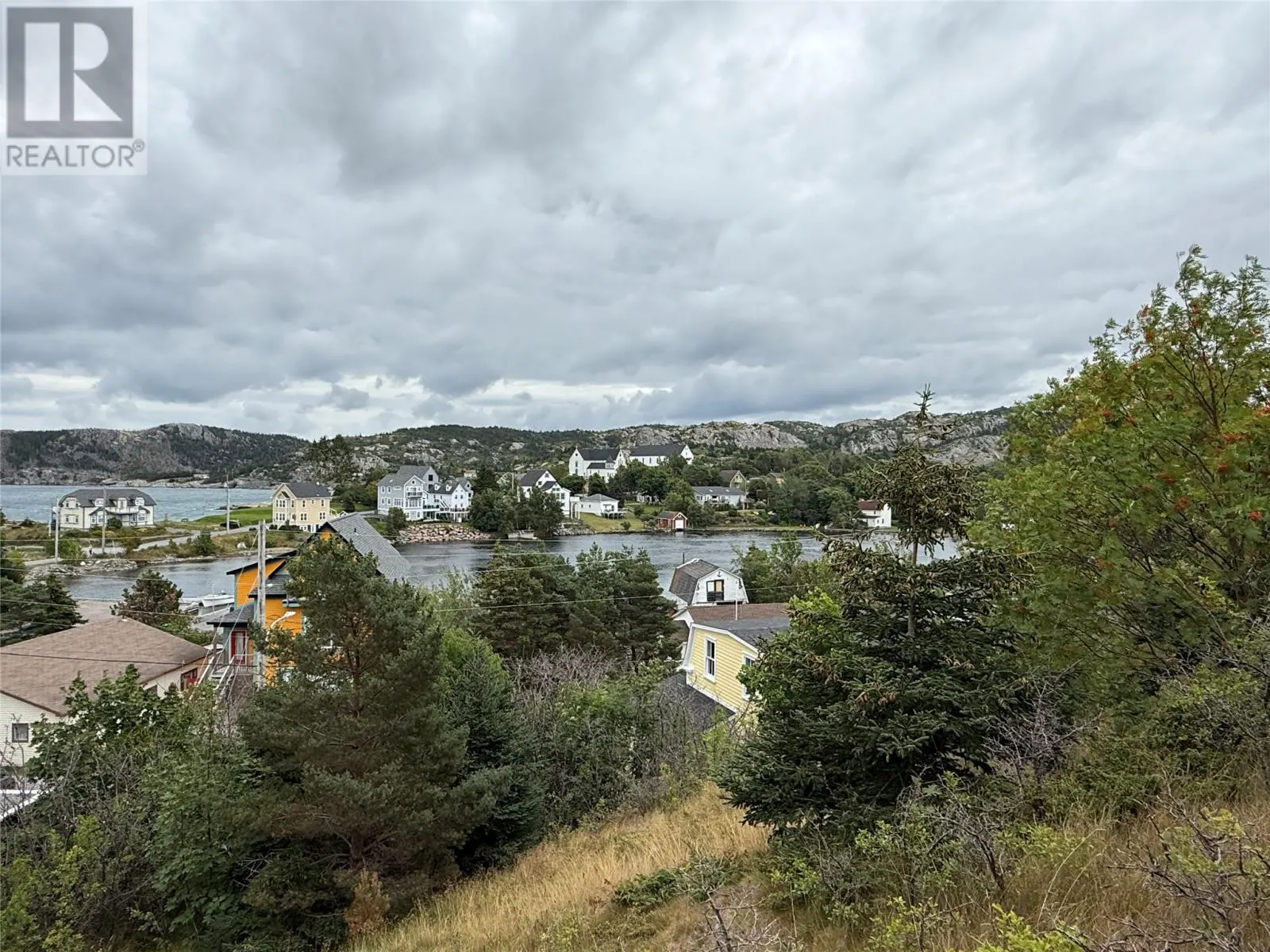 11 Harbour Drive