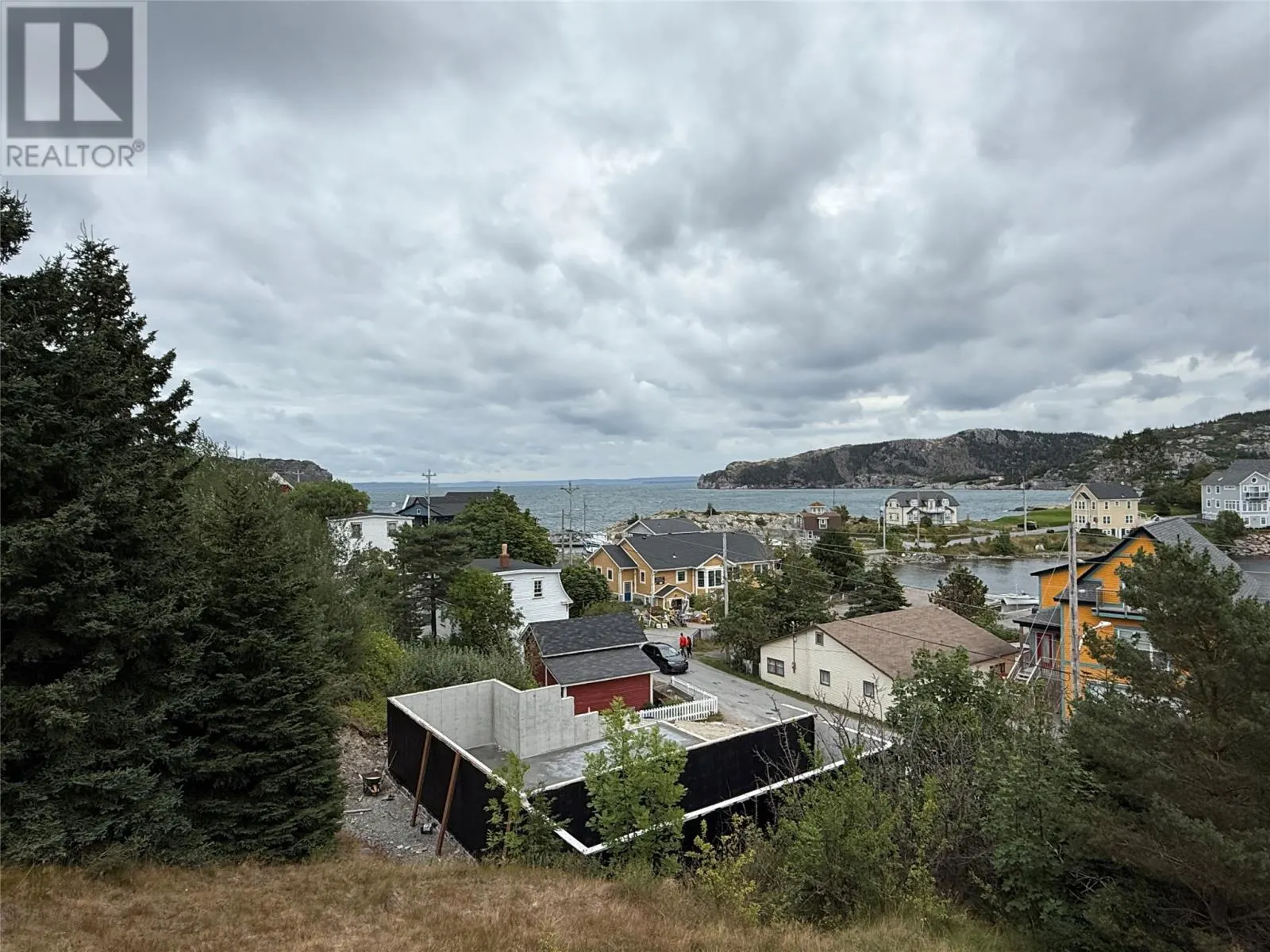 11 Harbour Drive