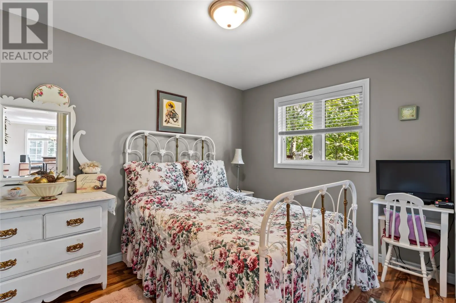 26 Octagon Heights