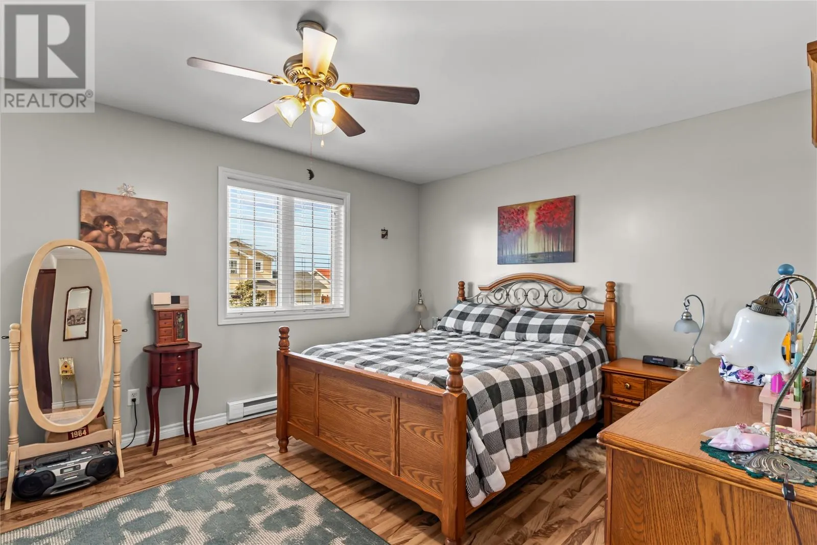 26 Octagon Heights