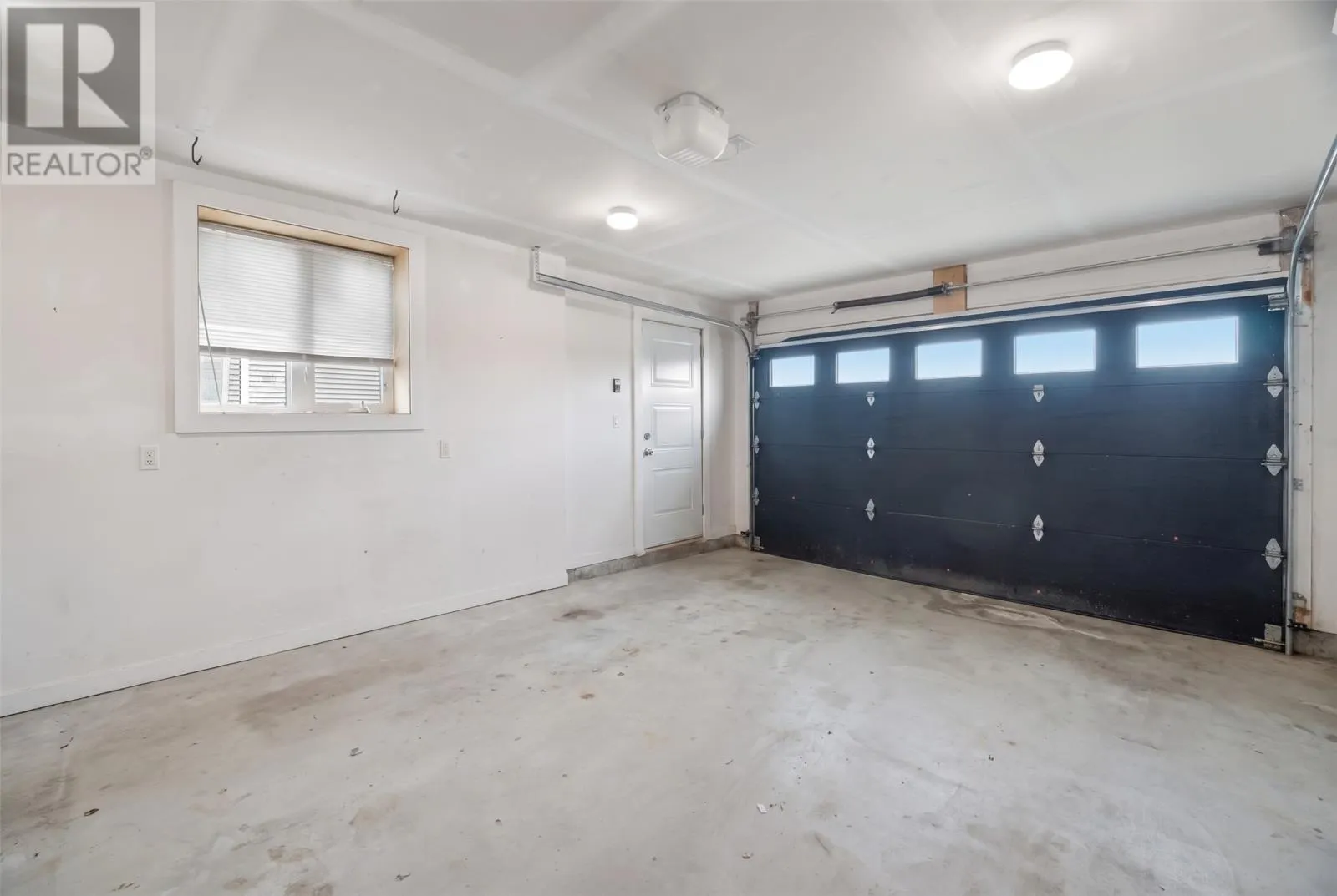 24 Megan Ridge Drive