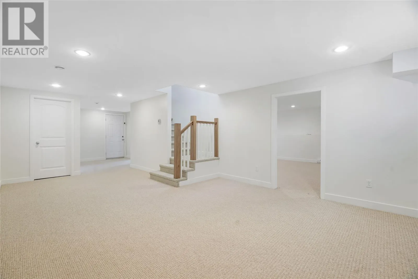 7 Sallesnik Lane