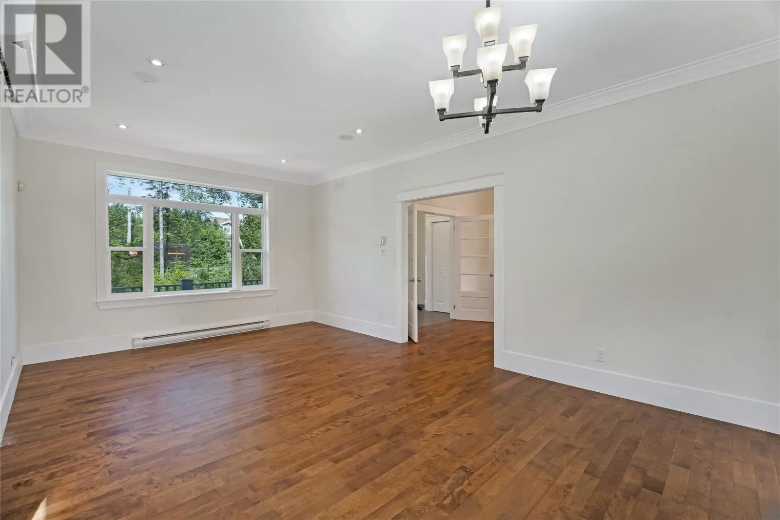 7 Sallesnik Lane